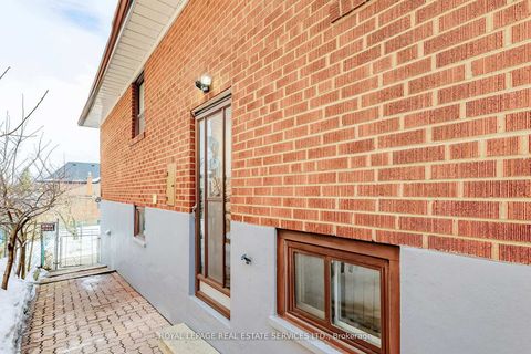 Photo 29 at 167 Cornelius Parkway, Maple Leaf, Toronto