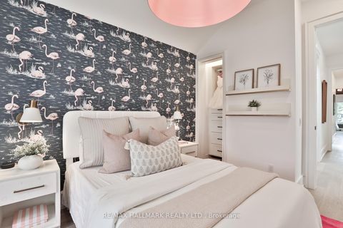 Photo 28 at 553 Davisville Avenue, Mount Pleasant East, Toronto