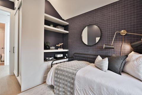 Photo 30 at 553 Davisville Avenue, Mount Pleasant East, Toronto