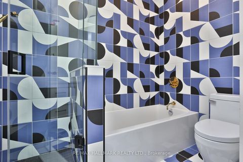 Photo 31 at 553 Davisville Avenue, Mount Pleasant East, Toronto