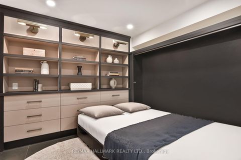 Photo 39 at 553 Davisville Avenue, Mount Pleasant East, Toronto