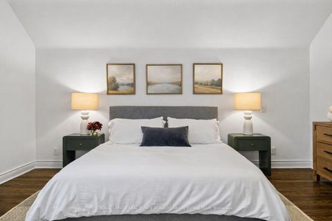 Photo 18 at 180 Moore Avenue, Moore Park, Toronto