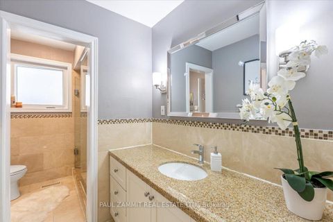 Photo 16 at 47 Ladyslipper Court, Bayview Glen, Markham