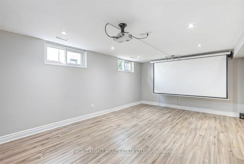 Photo 24 at 47 Ladyslipper Court, Bayview Glen, Markham