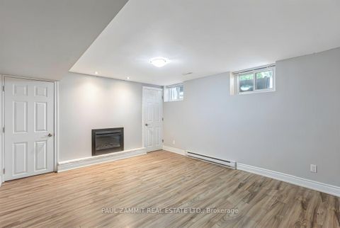 Photo 27 at 47 Ladyslipper Court, Bayview Glen, Markham