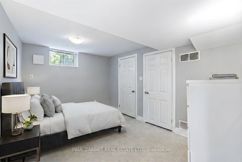 Photo 30 at 47 Ladyslipper Court, Bayview Glen, Markham