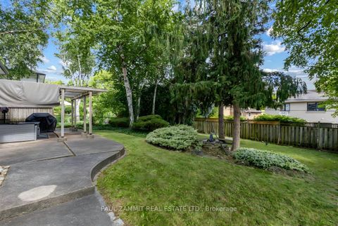 Photo 37 at 47 Ladyslipper Court, Bayview Glen, Markham