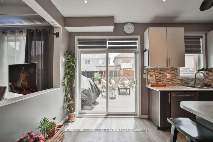 Photo 12 at 15 Mcallistar Drive, Binbrook, Hamilton