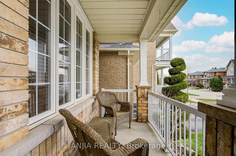 Photo 6 at 6 Linsmary Court, Greensborough, Markham