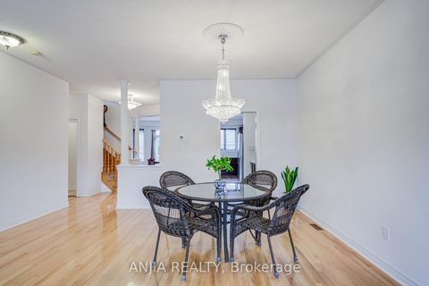 Photo 11 at 6 Linsmary Court, Greensborough, Markham