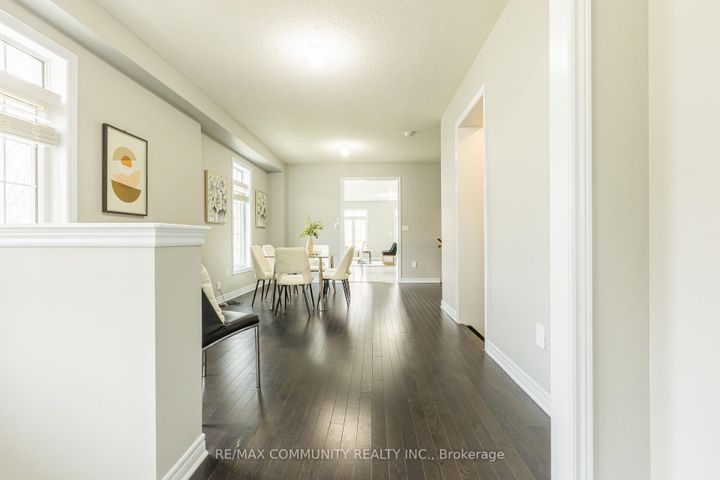 Photo 8 at 2 Titan Trail, Cedarwood, Markham