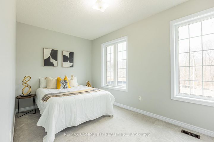 Photo 25 at 2 Titan Trail, Cedarwood, Markham