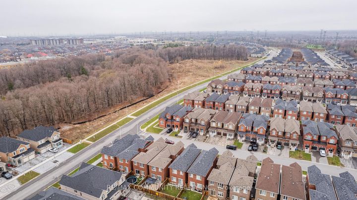 Photo 43 at 2 Titan Trail, Cedarwood, Markham