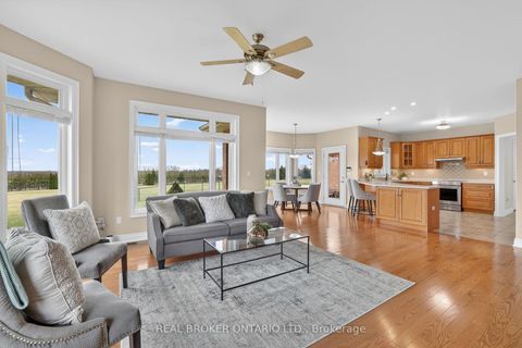 Photo 11 at 3421 Cole Road, Queensville, East Gwillimbury