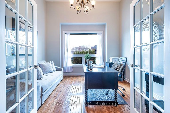 Photo 3 at 226 Roseborough Court, Port Perry, Scugog