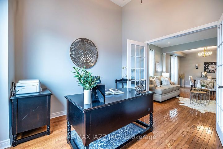 Photo 4 at 226 Roseborough Court, Port Perry, Scugog