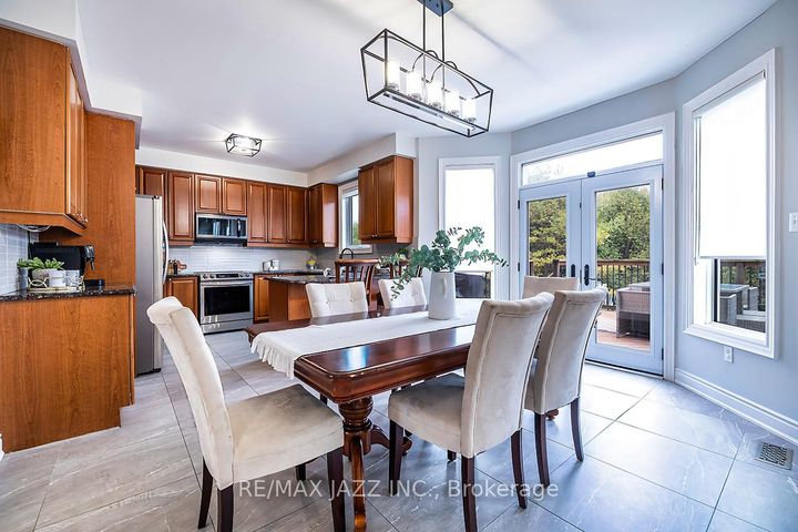 Photo 11 at 226 Roseborough Court, Port Perry, Scugog