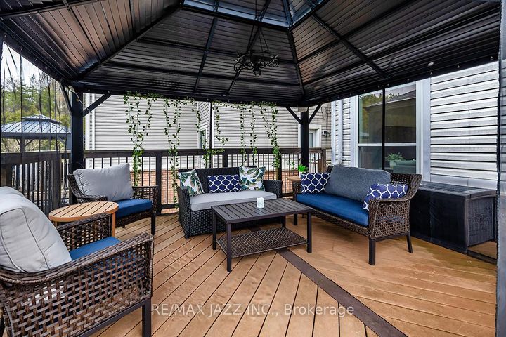 Photo 13 at 226 Roseborough Court, Port Perry, Scugog