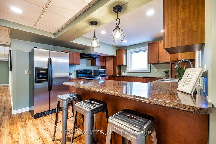 Photo 38 at 226 Roseborough Court, Port Perry, Scugog