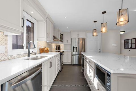 Photo 2 at 13 Coles Street, Sunnidale, Barrie