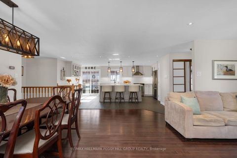 Photo 6 at 13 Coles Street, Sunnidale, Barrie