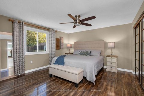 Photo 7 at 13 Coles Street, Sunnidale, Barrie