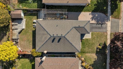 Photo 18 at 13 Coles Street, Sunnidale, Barrie