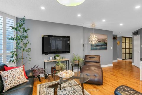 Photo 11 at 105 - 1131 Steeles Avenue W, Branson, Toronto