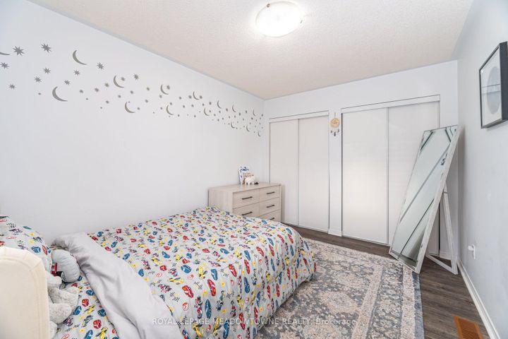 Photo 24 at 15B - 5865 Dalebrook Crescent, Central Erin Mills, Mississauga