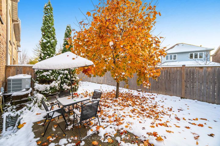 Photo 32 at 15B - 5865 Dalebrook Crescent, Central Erin Mills, Mississauga