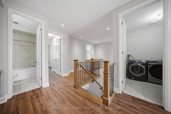 Photo 20 at 224 Cherryhurst Road, GO Glenorchy, Oakville