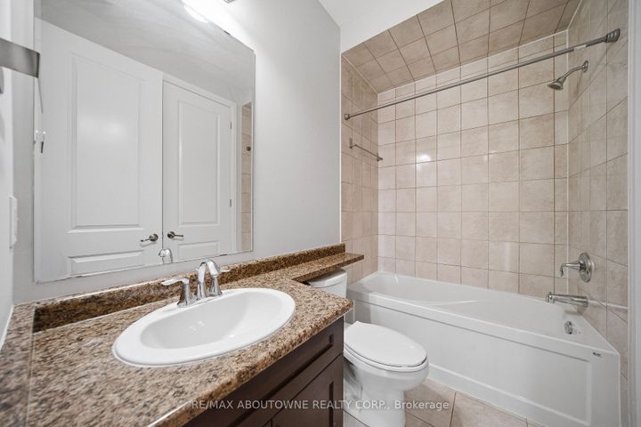 Photo 21 at 224 Cherryhurst Road, GO Glenorchy, Oakville