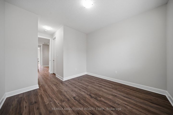 Photo 23 at 224 Cherryhurst Road, GO Glenorchy, Oakville