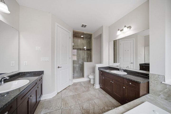 Photo 28 at 224 Cherryhurst Road, GO Glenorchy, Oakville