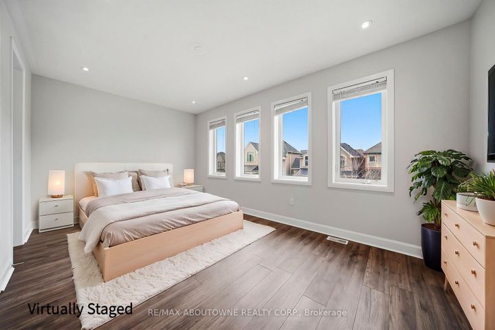 Photo 34 at 224 Cherryhurst Road, GO Glenorchy, Oakville