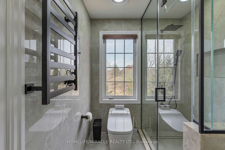 Photo 41 at 2299 Glazebrook Circle, WM Westmount, Oakville