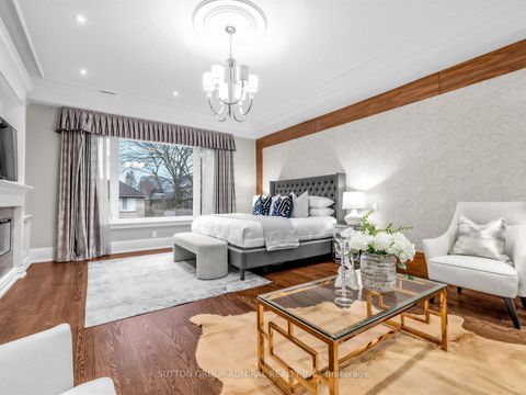 Photo 19 at 5 Lloydminster Crescent, Willowdale East, Toronto