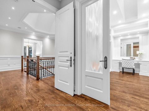 Photo 23 at 5 Lloydminster Crescent, Willowdale East, Toronto