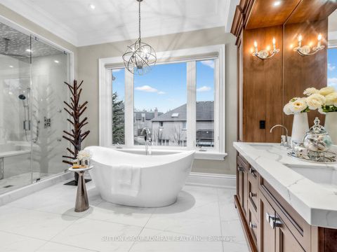 Photo 25 at 5 Lloydminster Crescent, Willowdale East, Toronto