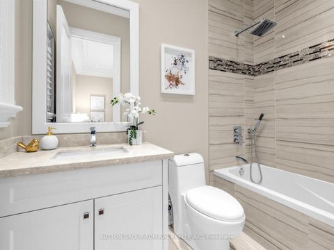 Photo 36 at 5 Lloydminster Crescent, Willowdale East, Toronto