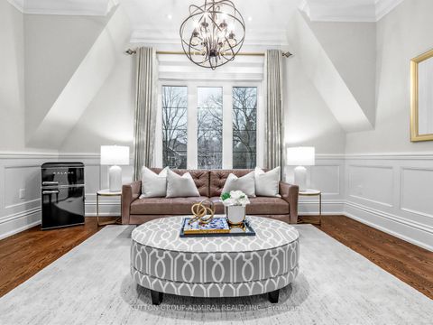 Photo 37 at 5 Lloydminster Crescent, Willowdale East, Toronto