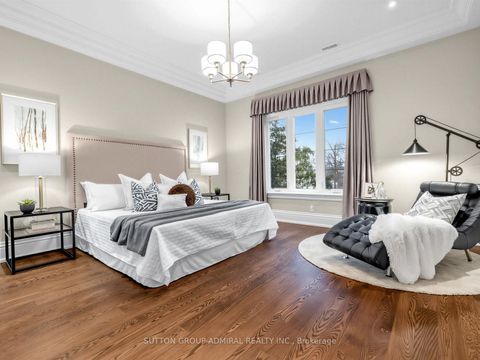 Photo 41 at 5 Lloydminster Crescent, Willowdale East, Toronto