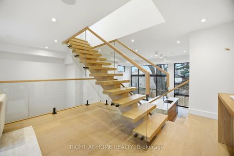 Photo 19 at 287 Valermo Drive, Alderwood, Toronto