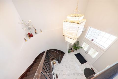 Photo 22 at 12 Castle Rock Court, Cedarwood, Markham