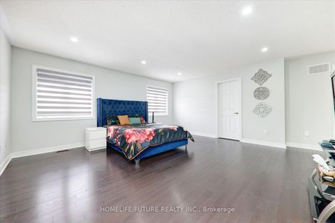 Photo 25 at 12 Castle Rock Court, Cedarwood, Markham