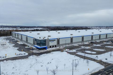 Photo 48 at 12 Castle Rock Court, Cedarwood, Markham