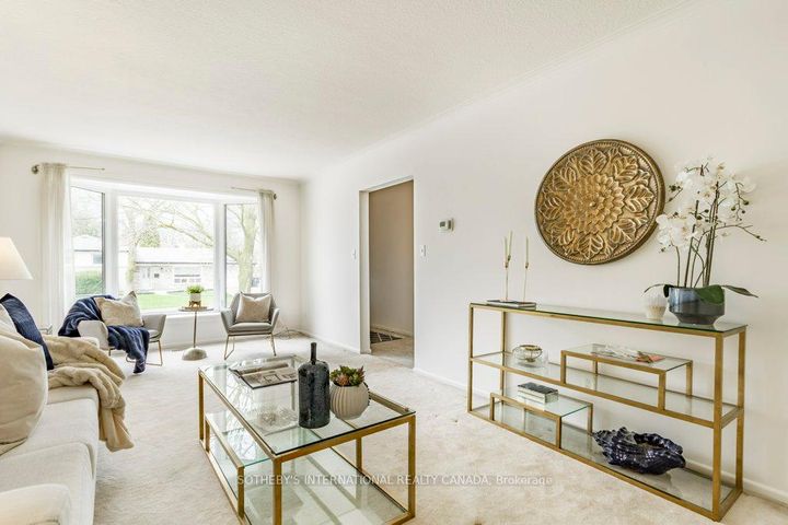 Photo 3 at 21 Summerside Crescent, Hillcrest Village, Toronto