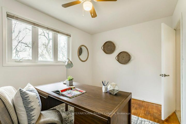 Photo 17 at 21 Summerside Crescent, Hillcrest Village, Toronto