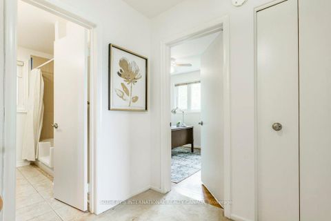 Photo 9 at 21 Summerside Crescent, Hillcrest Village, Toronto