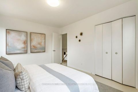 Photo 13 at 21 Summerside Crescent, Hillcrest Village, Toronto